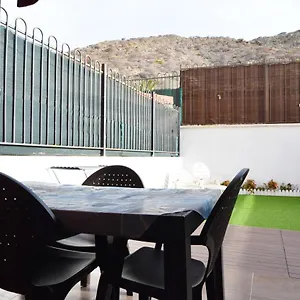 https://mocan-perfect-stay.in-canary-islands.com